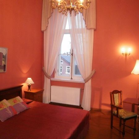 Hotel Birinu Pils Bīriņi Exteriér fotografie