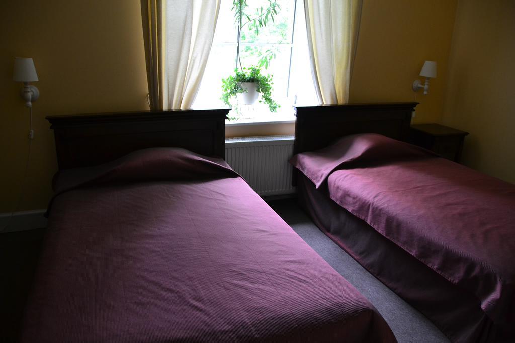 Hotel Birinu Pils Bīriņi Exteriér fotografie