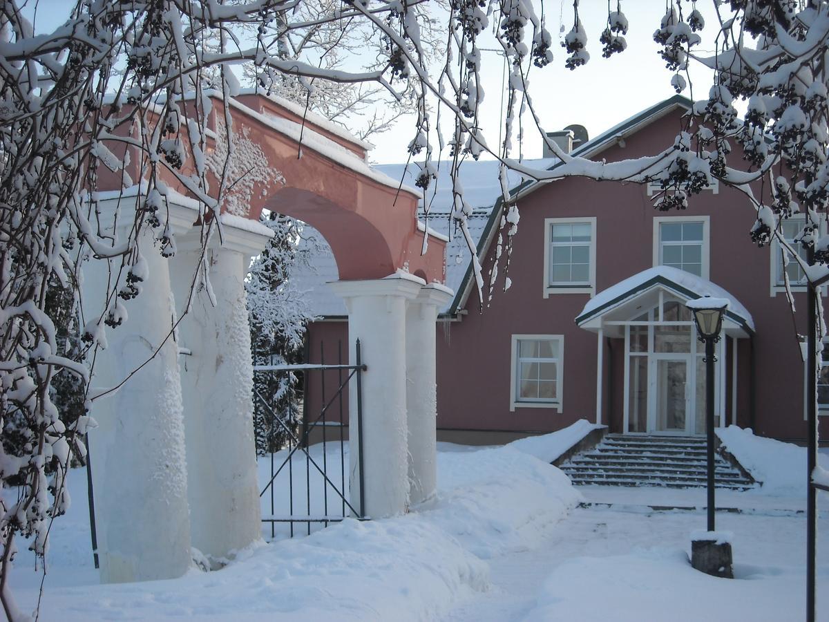 Hotel Birinu Pils Bīriņi Exteriér fotografie